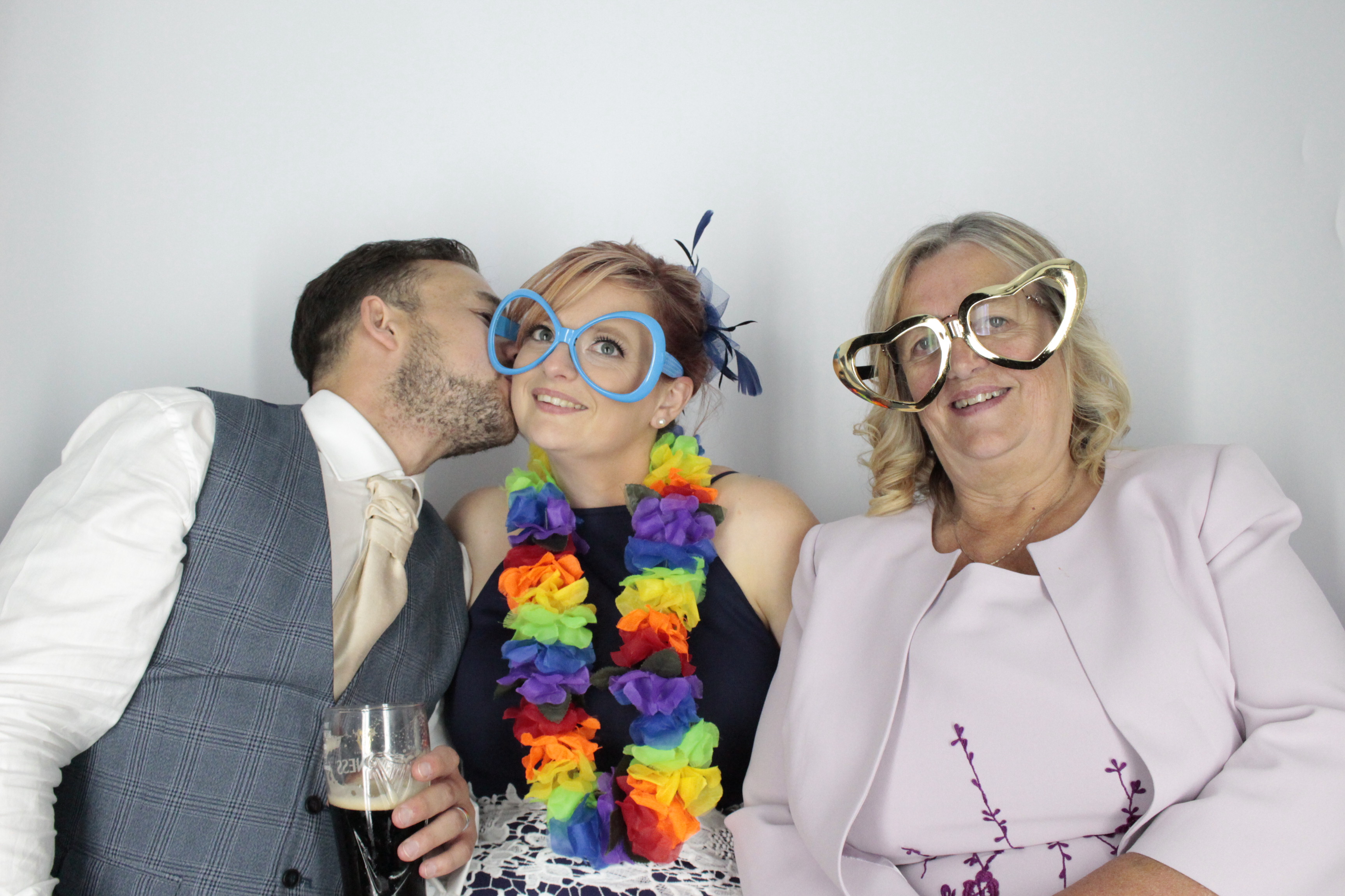 Emma & Karl's Wedding | View more photos from the event at gallery.myphotoboothexperience.co.uk/u/MyPhotoBoothExperienceLtd/Emma-Karls-Wedding